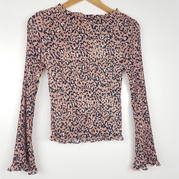 Code Mode | Long Sleeve Animal Print Ribbed - Picture 8 of 9